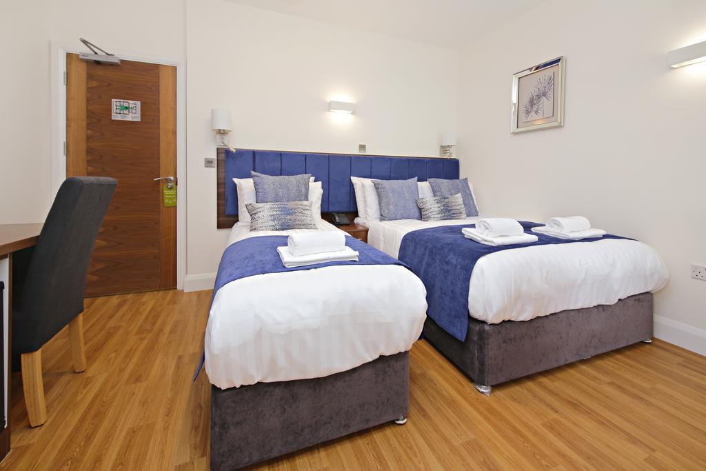 הונסלו Imperial Guest House Ltd. מראה חיצוני תמונה