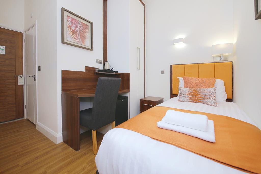 הונסלו Imperial Guest House Ltd. חדר תמונה
